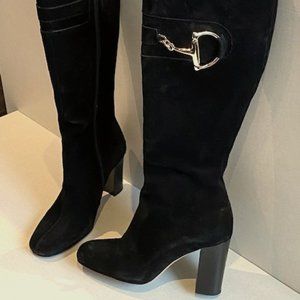 Authentic Suede Gucci Boots - Size 5